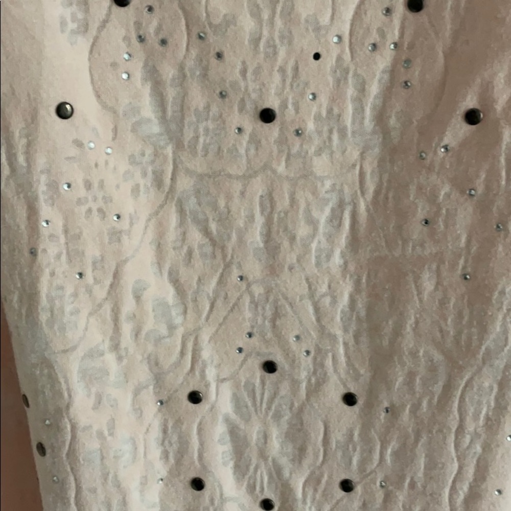 Guess Tank - Picture 3 of 3